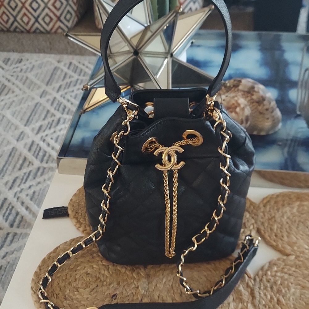 VIP GWP Black Quilted Drawstring Bucket Bag with Gold Chain